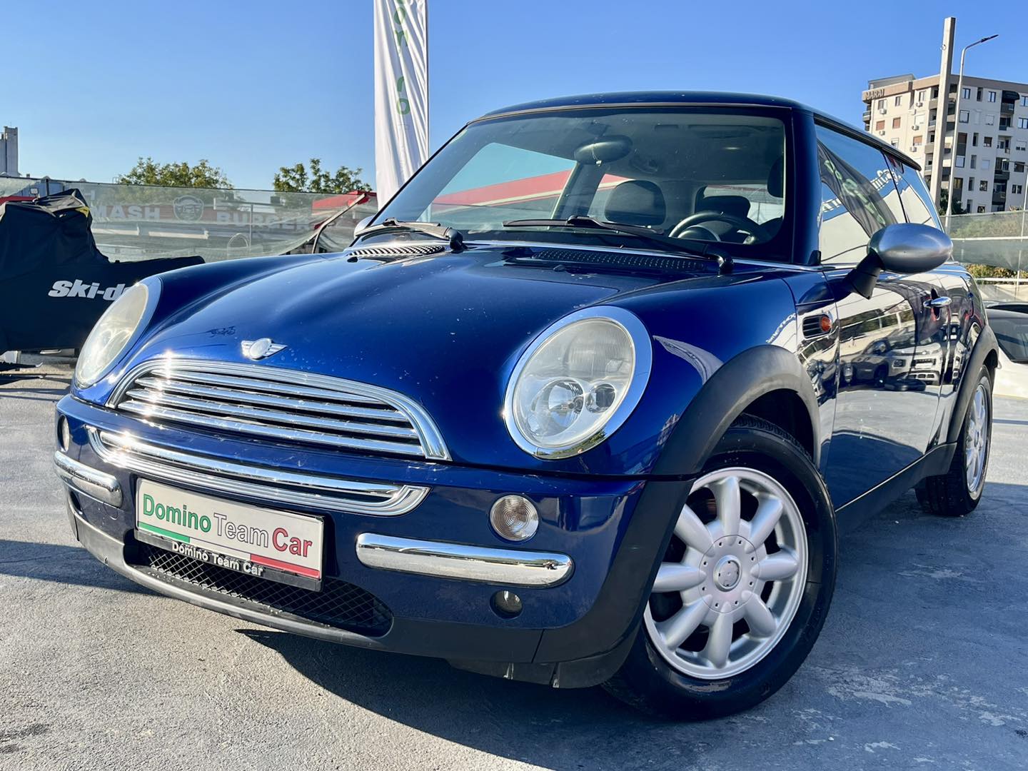 Mini Hatch 2004